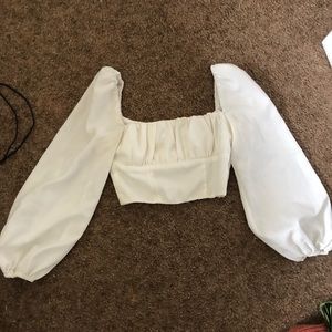 Cropped princess Polly long puffy sleeve top